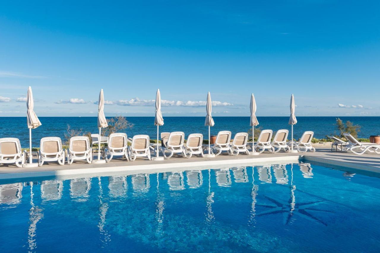Hotel Atolon & Kaafu Beach Club Кала Бона Екстериор снимка