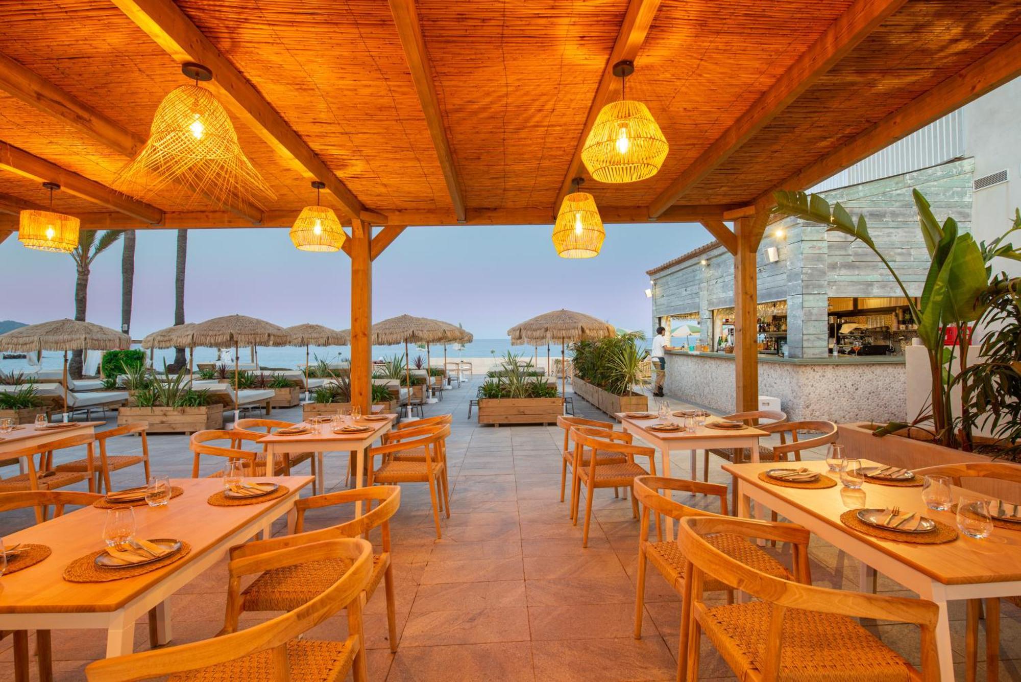Hotel Atolon & Kaafu Beach Club Кала Бона Екстериор снимка
