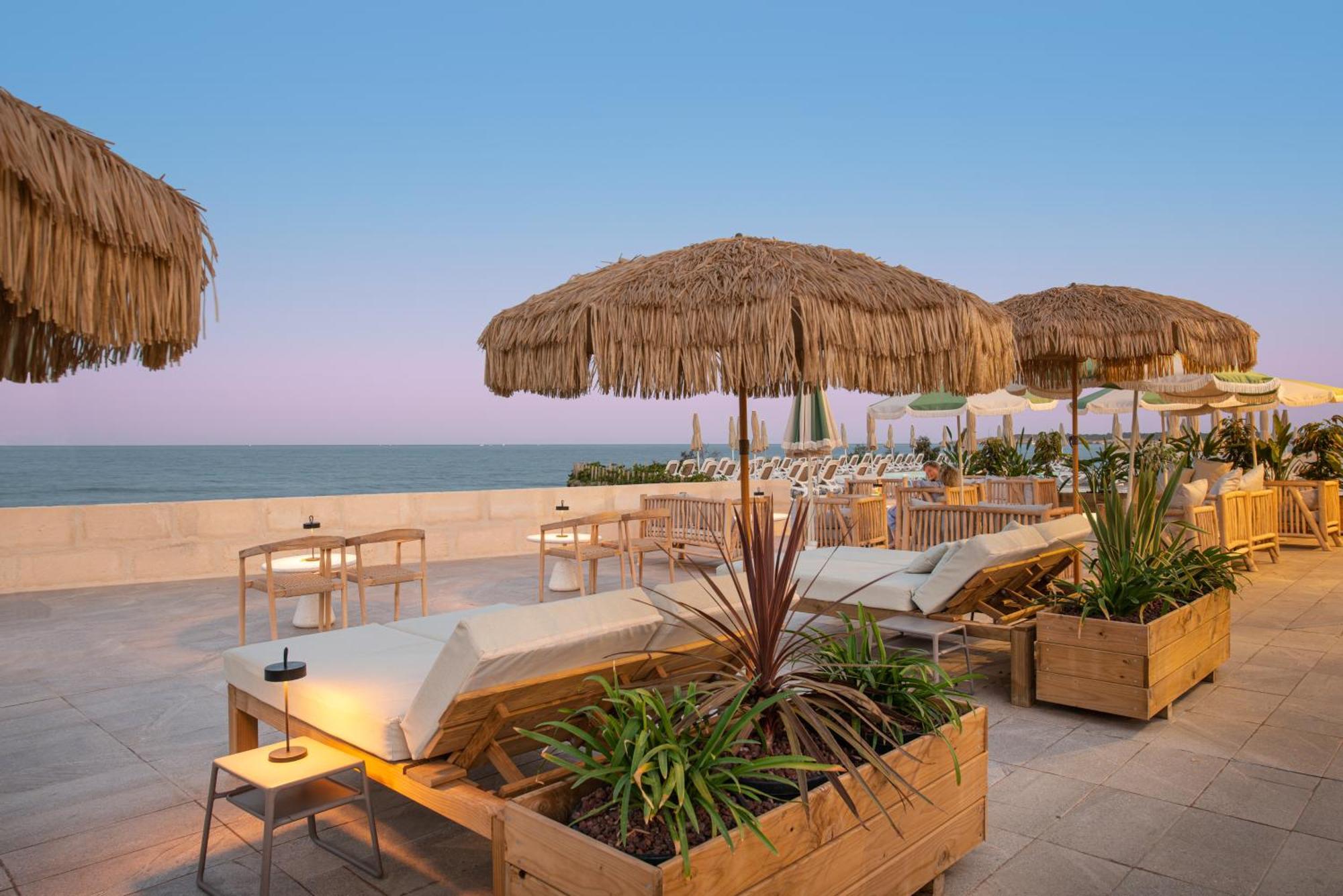 Hotel Atolon & Kaafu Beach Club Кала Бона Екстериор снимка